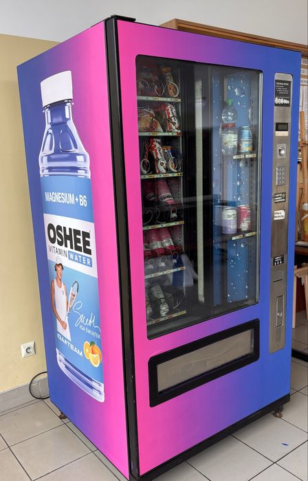 Automat vendingowy sprzedający snack Sielaff FS2000