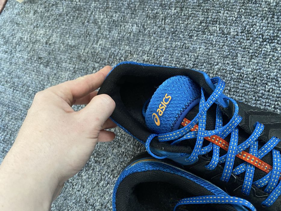 Кросівки asics 48 р