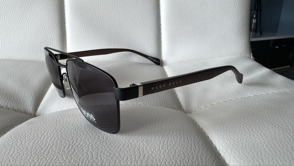 Sprzedam nowe oryginalne męskie okulary BOSS