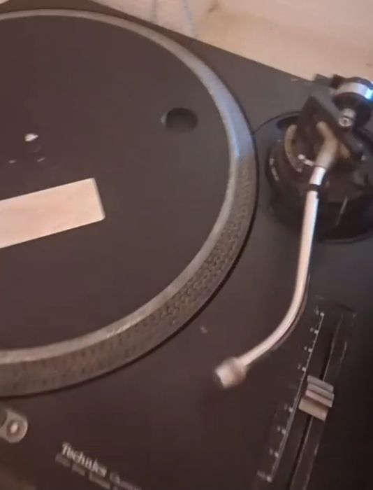 Technics 1210 mk2
