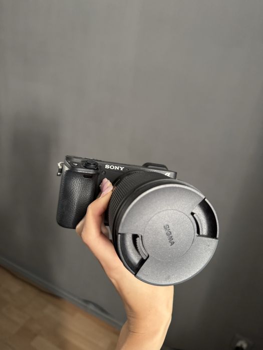 SONY α6400・SIGMA 16mm F1.4 DC DN Obiektyw SIGMA 16 mm F1.4 DC DN | Contemporary Sony-E