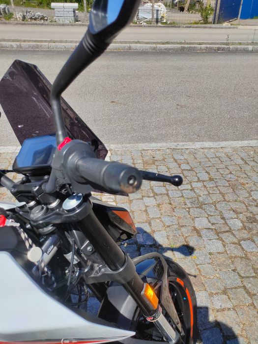 KTM Duke 390 2021 – Extras – Excelente Estado