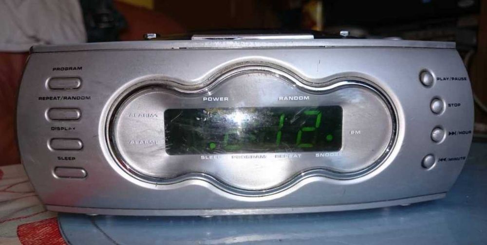 Radiobudzik Technika