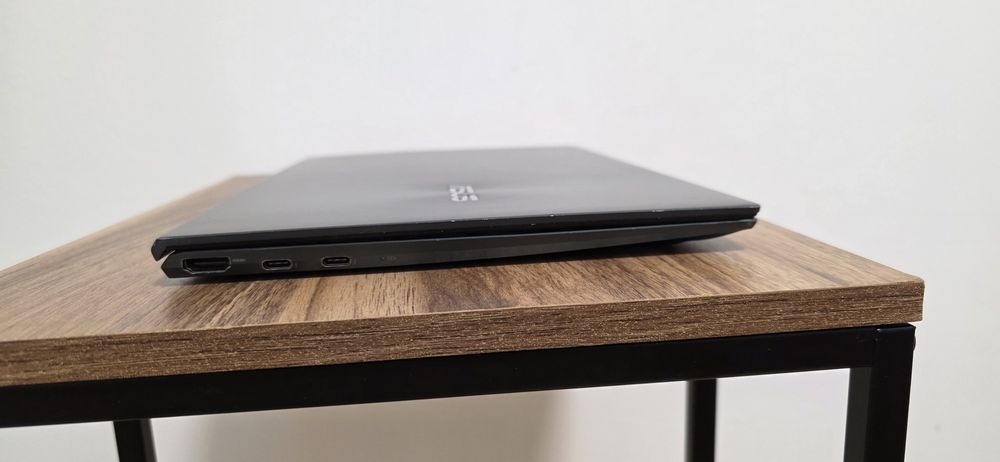 Ноутбук Asus Zenbook 13