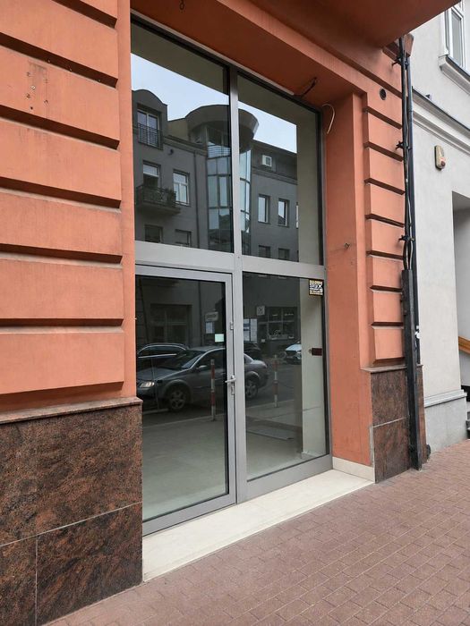 Nowoczesny lokal użytkowy 91 m² z witryną – Częstochowa Centrum, ul. Dąbrowskiego 9(z parkingiem)