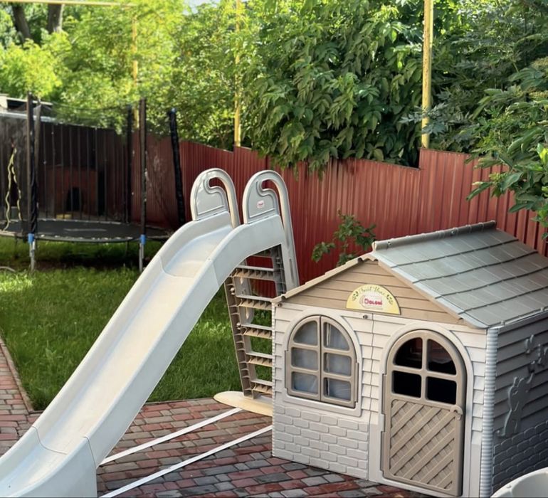 Дитячий набір Doloni бежевий колір з серії ЕКО будинок гірка пісочниця