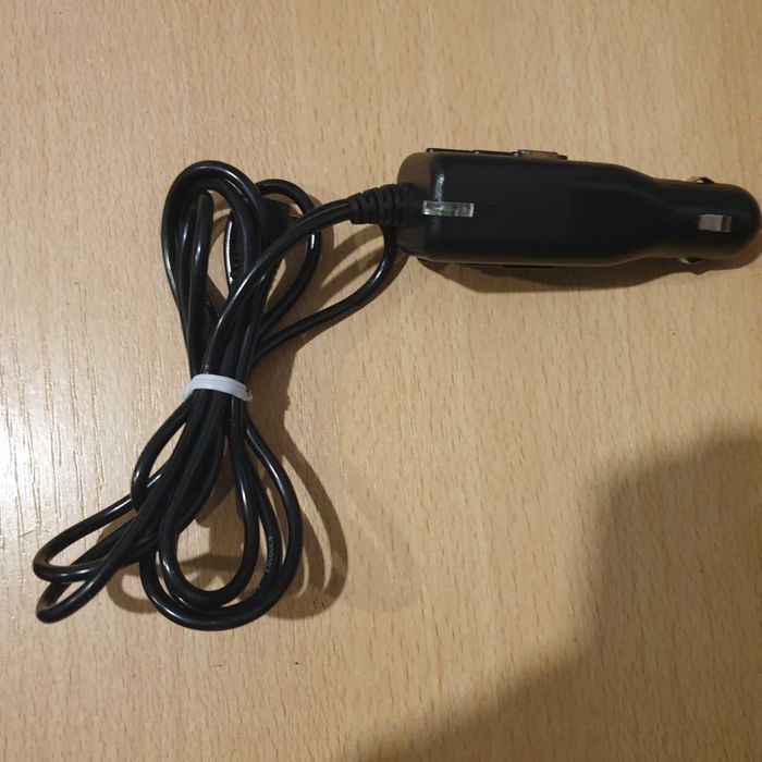carregador pra GPS tom tom 5V 2A original, novo