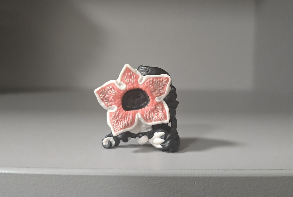 Figurka Demogorgona ze Stranger Things