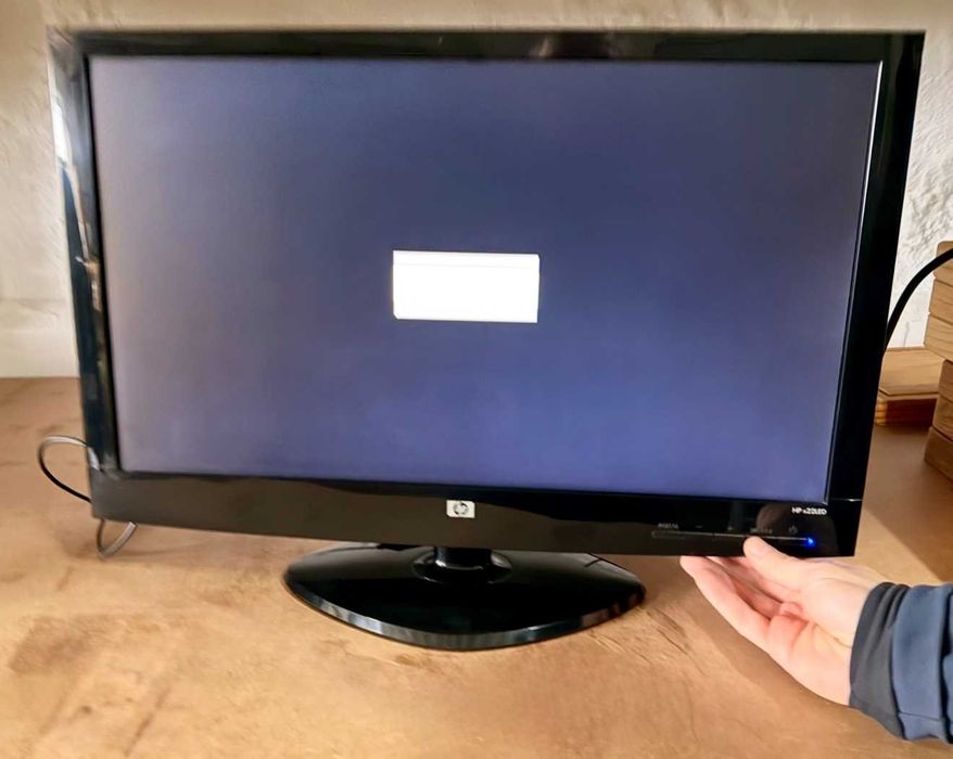 Monitor HP 22" LED - Bom estado