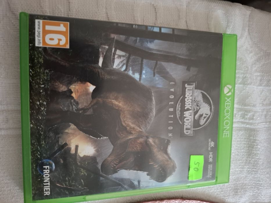 Jurassic world evolution xbox one