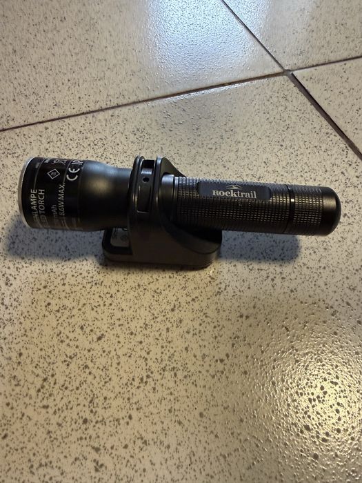 Акумуляторний світлодіодний ліхтарик Rocktrail, 1000 лм
