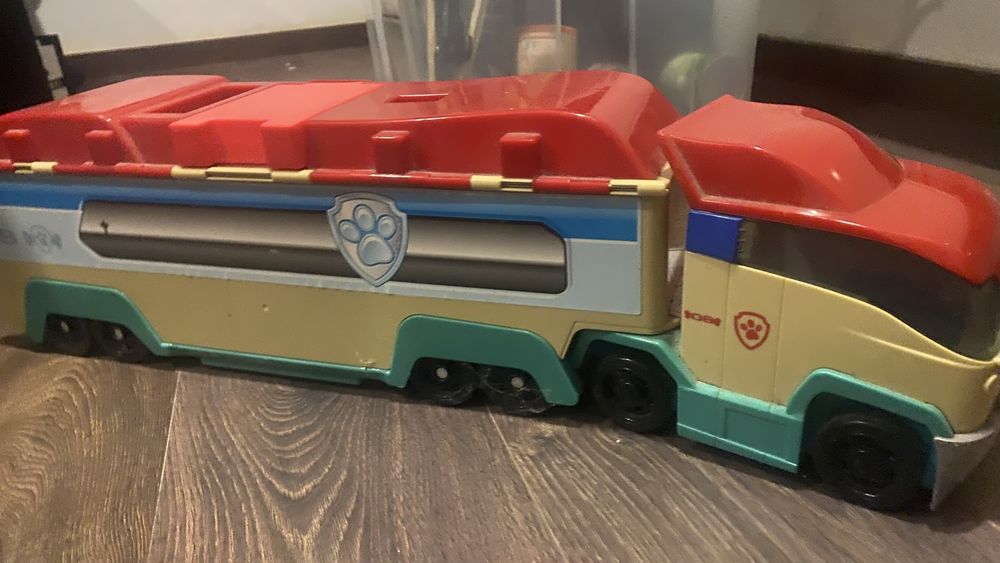 Patrulheiro patrulha pata com figuras