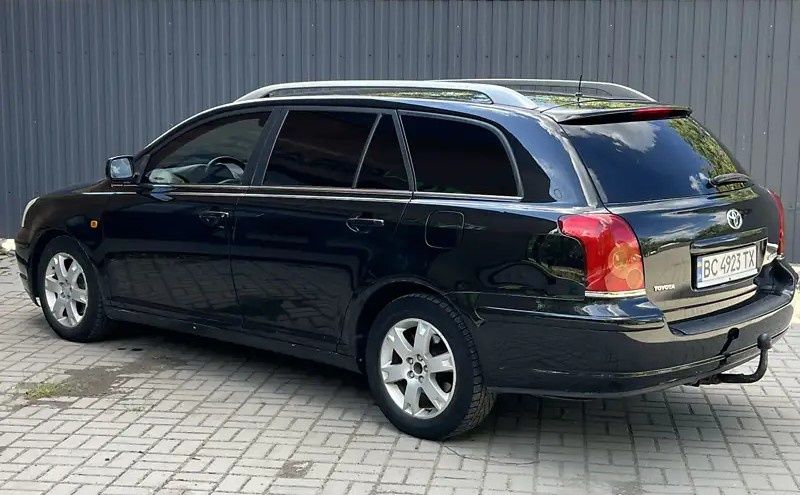 Toyota avensis T25