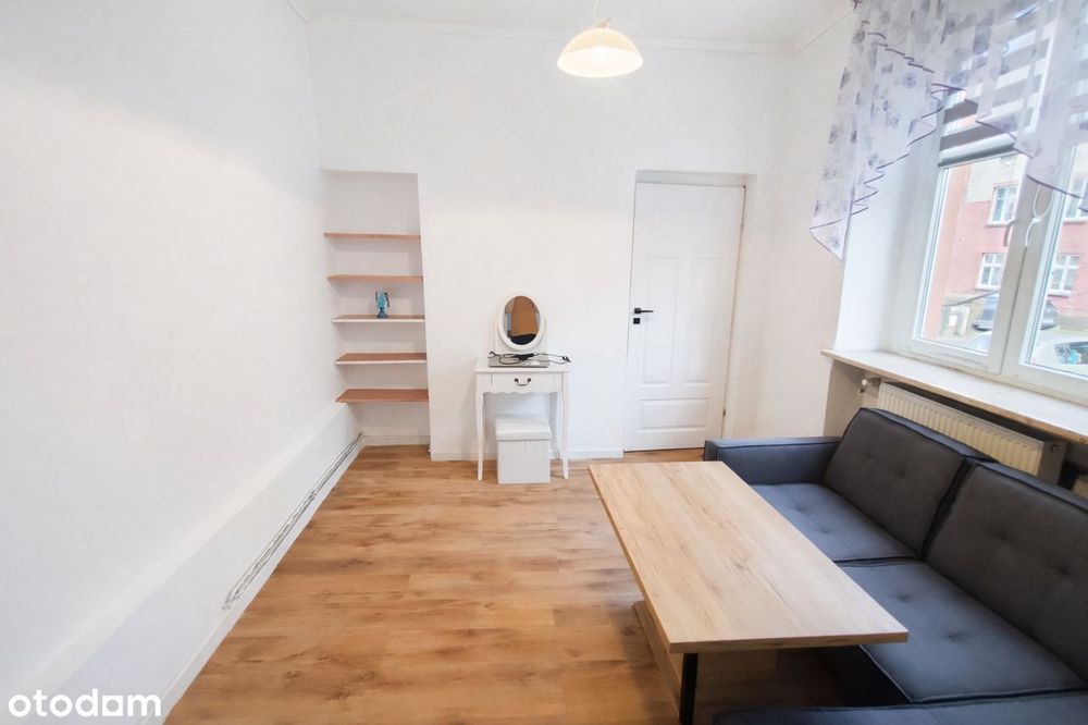 REZERWACJA 3 pokoje 57 m² | CO miejskie | Duża piwnica 25 m² | Parking - Więcej
