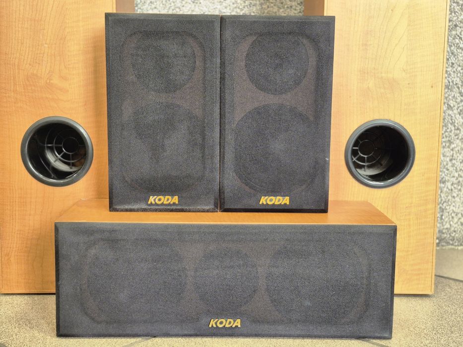 Zestaw kina domowego głośniki Koda F51F drewno