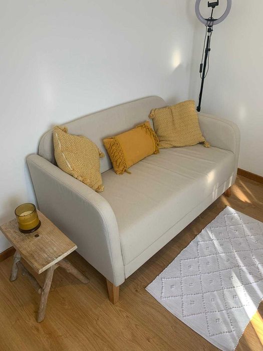 Quarto mobilado na Encarnação | Metro à porta | 530€ com despesas incluídas