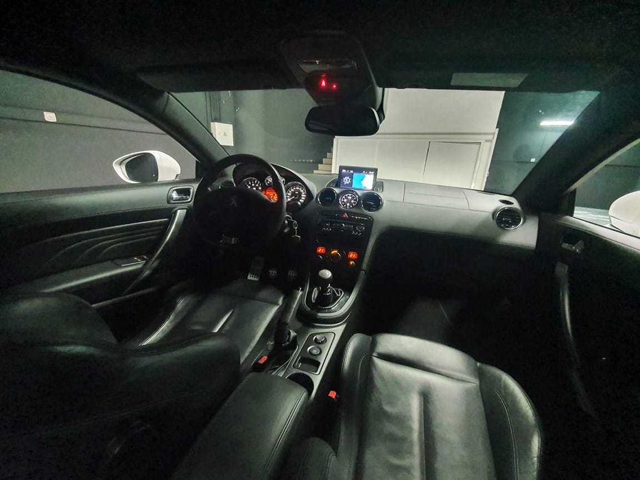 Peugeot RCZ 1.6 THP 200cv