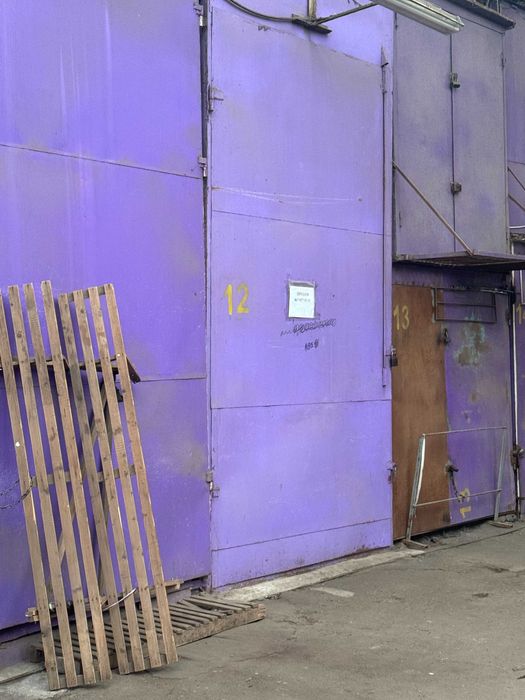 торгове місце на Хмельницькому речовому ринку