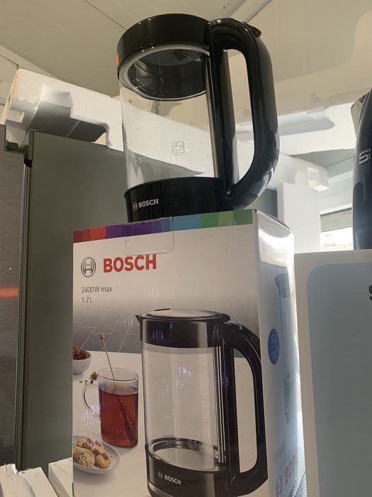 Електрочайник twk70bo3