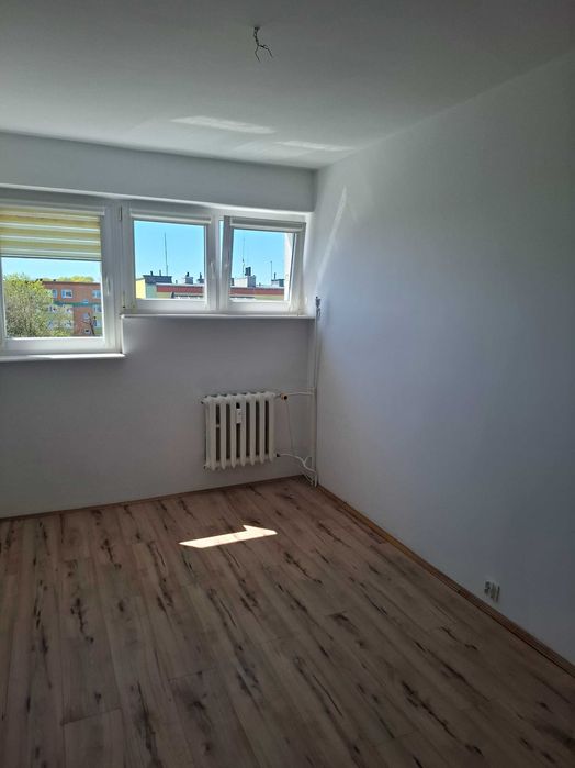 Sprzedam 3-pokojowe mieszkanie z balkonem bez pośredników - Widok 2