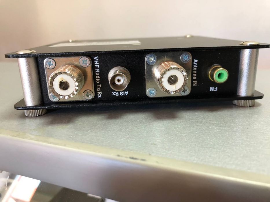 активний антенний спліттер easySPLIT модель- A-016