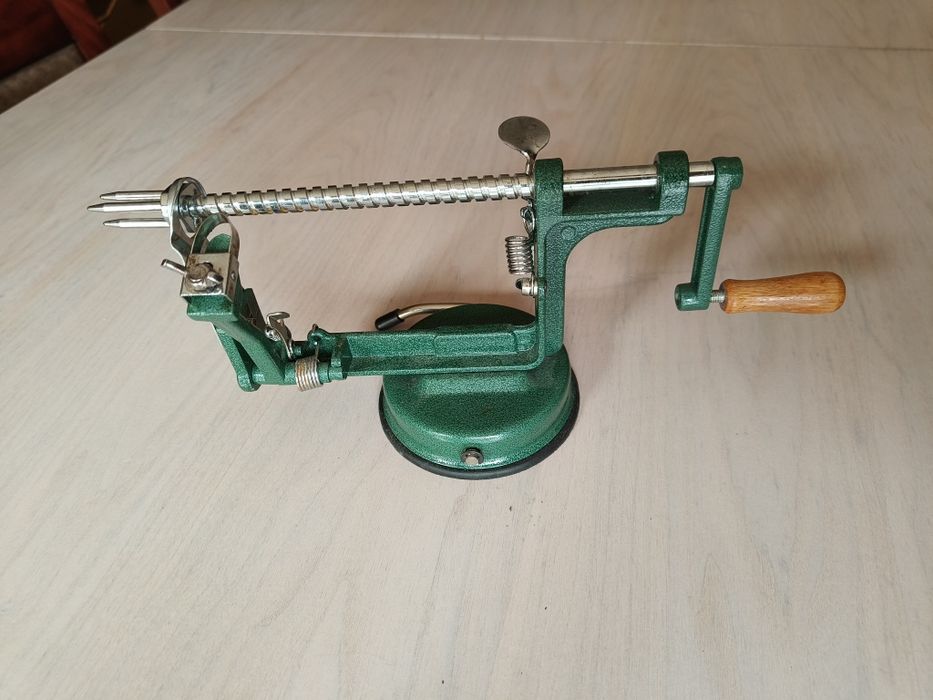 Maszynka do obierania jabłek