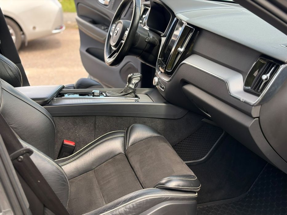 Volvo xc 60 R-desing