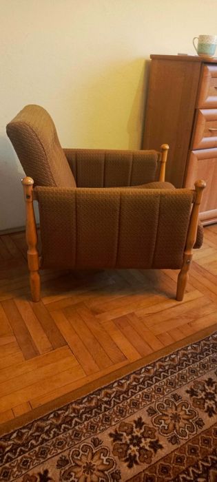 Fotel PRL do renowacji