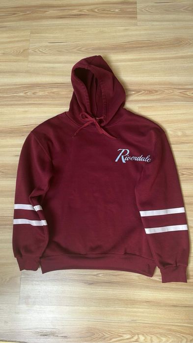 Bordowa bluza Riverdale