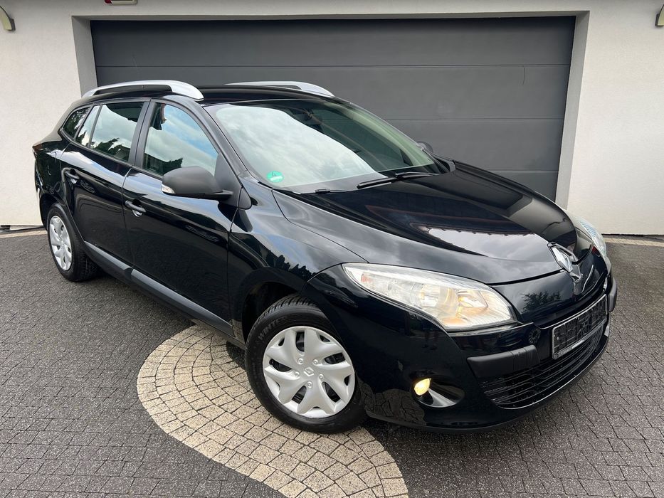 Renault Megane Piękna Czarna_1.6_Tylko 156Tys-Serwis_Navi_Ory.Lakier_Nowe Opony