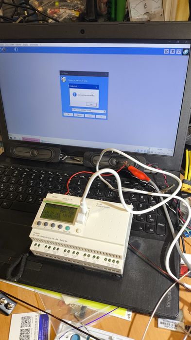 Кабель для прошивки Zelio Logic, гальванічна розв'язка