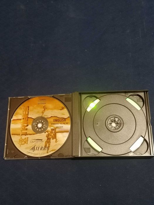 [PC] Starsiege Universe (Starsiege + Tribes)