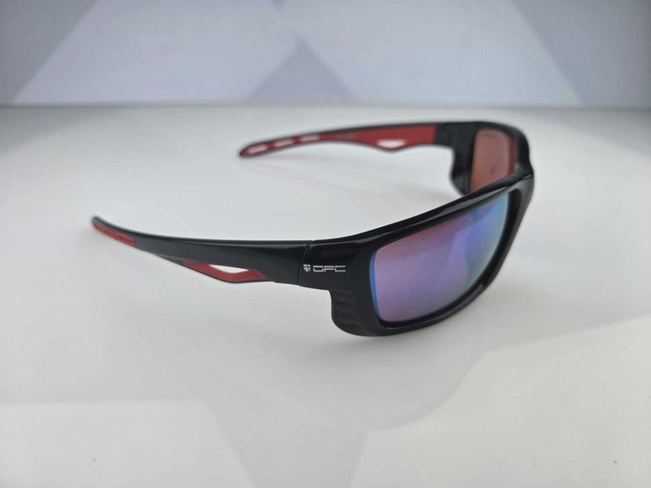 Okulary przeciwsłoneczne OPC EVEREST Crystal Vision
