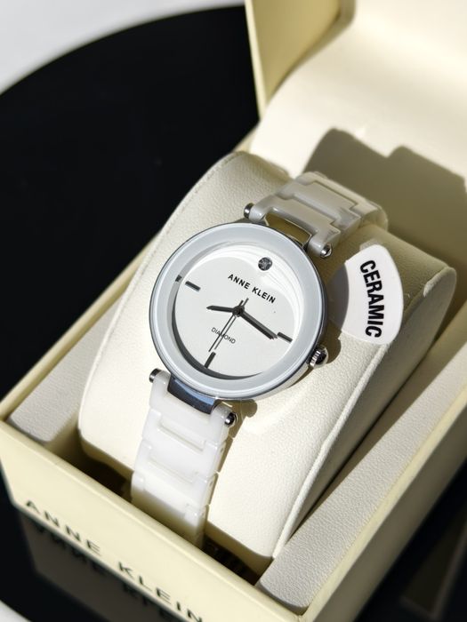 Жіночий годинник Anne Klein