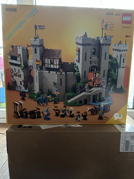 Lego Zamek Rycerzy Herbu Lew