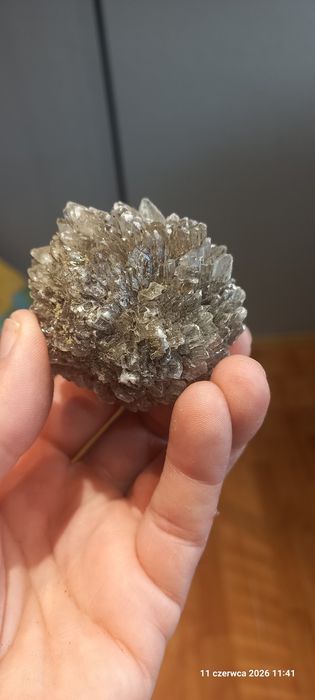 Minerały róża gipsu