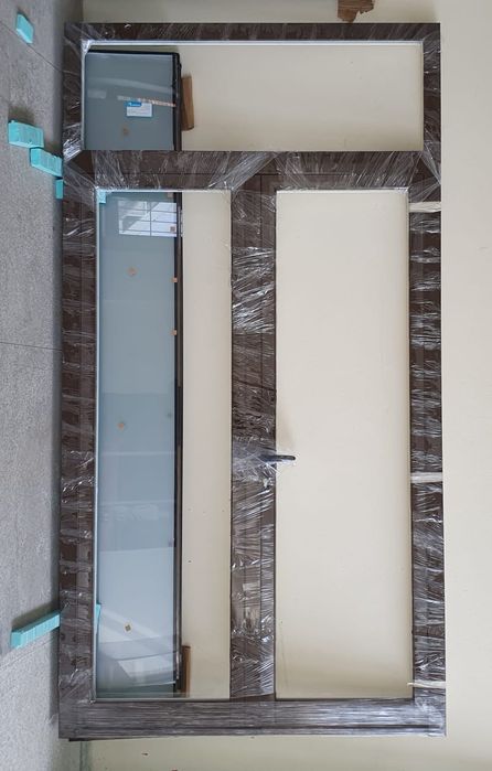 Janelas e porta alumínio com vidros duplos , preço marcado em cada art