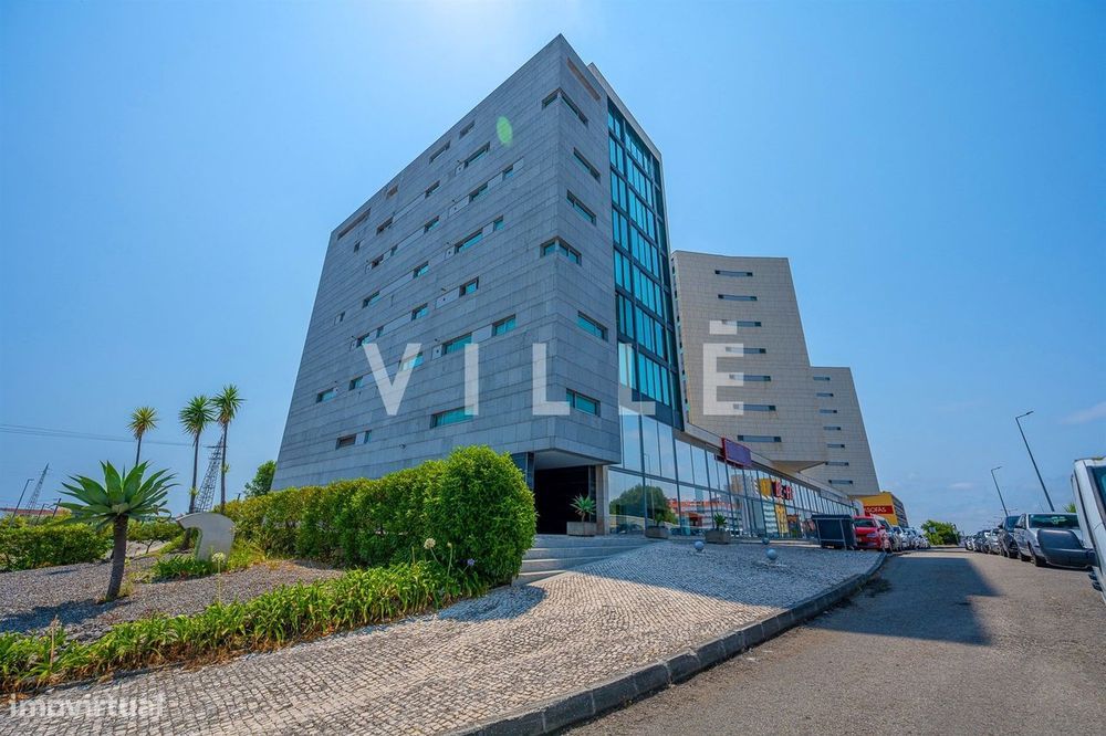Apartamento T1 para Arrendamento com L. garagem, em Aradas