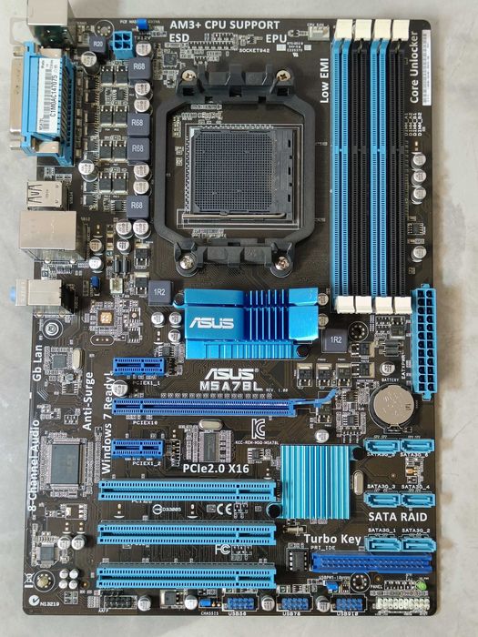 Материнська плата AMD ASUS M5A78L sAM3+ під процесори серії FX!