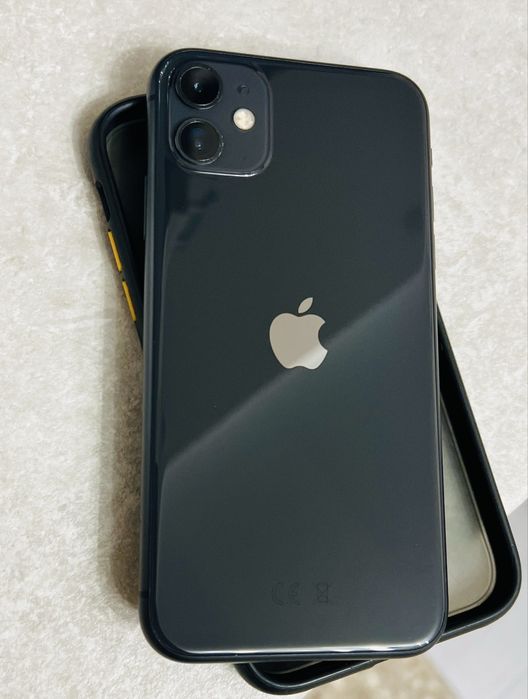 Продам телефон Apple iPhone 11 64GB