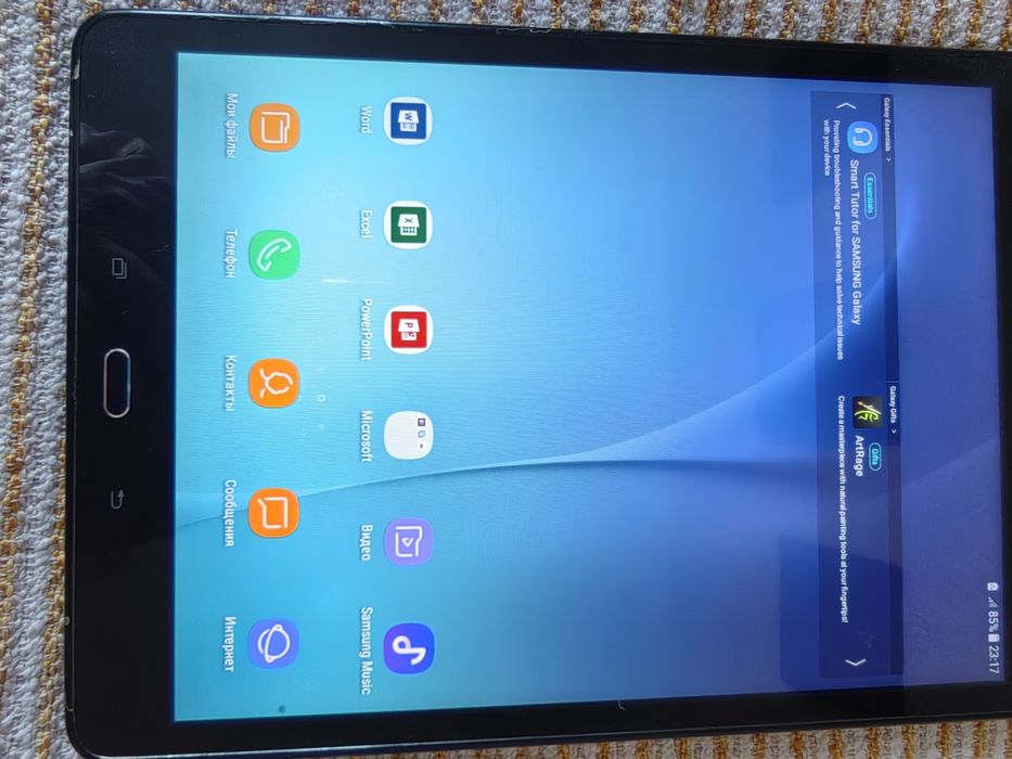 Планшет Samsung Galaxy Taba.