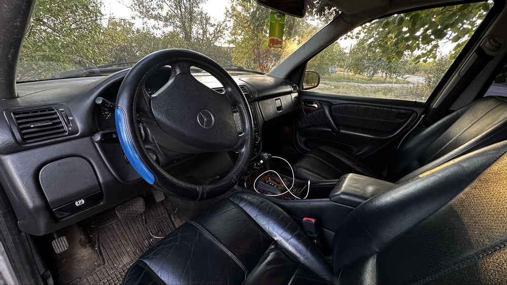 Mercedes-Benz ML 270 CDI, 2004 | повний привід | дизель