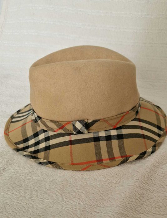 Вінтажний капелюх Burberry