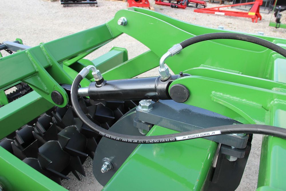 Pług dłutowy bezorkowy ciężki agregat Dziekan Centaur głębosz 2,5m-4,0