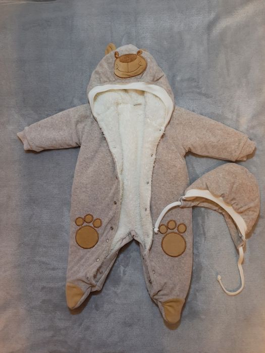 Комбінезон теплий, на виписку, розмір 62, в комплекті з шапочкою