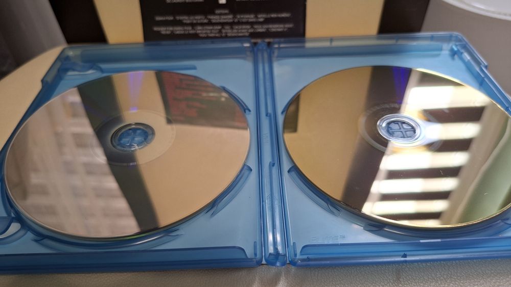 Blu-ray. Mylene Farmer -" Stade De France ".