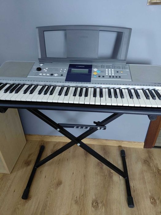 Keyboard yamaha