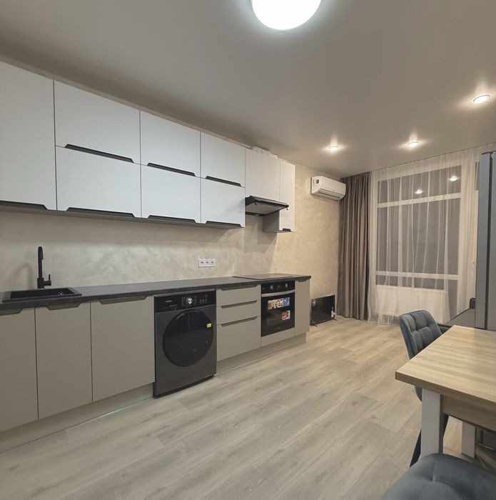 Оренда 1-кімнатної квартири + кухня-студія | смт Брюховичі (Львів)