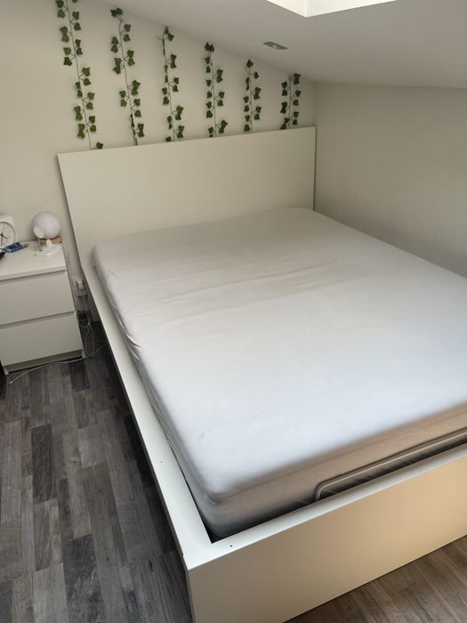 Łózko do sypialni ikea