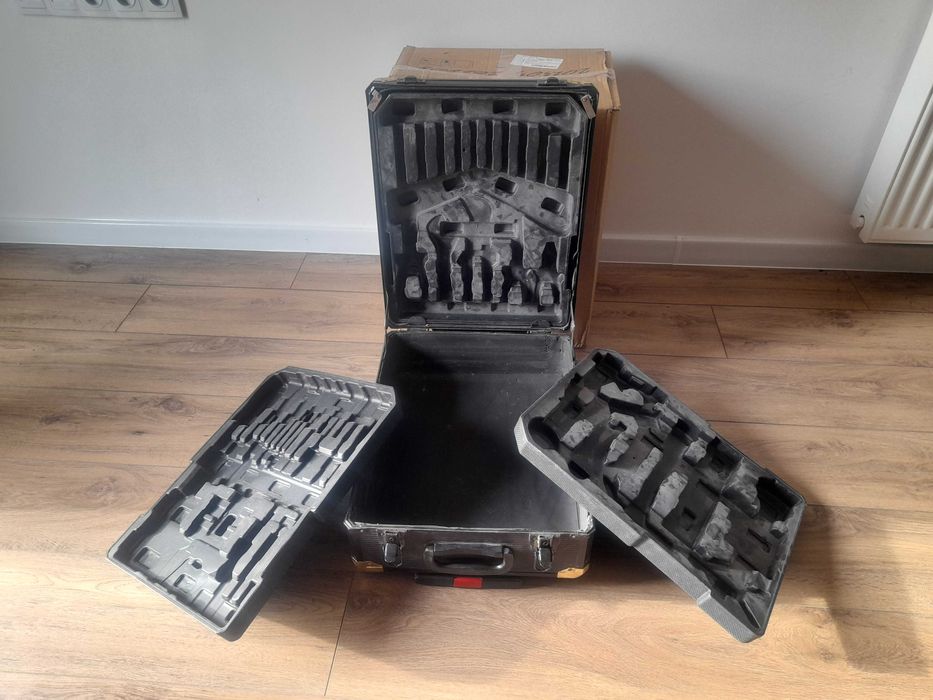 walizka kufer case aluminiowy